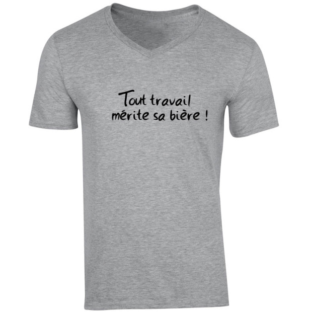 Tee shirt humoristique Tout travail mérite sa bière