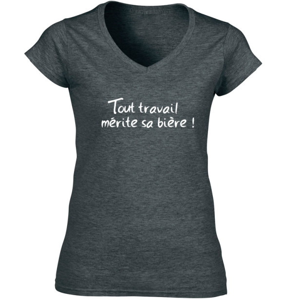Tee shirt humoristique Tout travail mérite sa bière